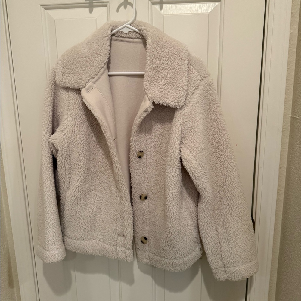 Uniqlo Women's Off-White Teddy Jacket